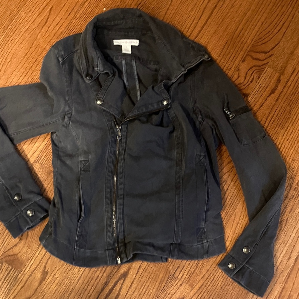 Peyton Jensen for Evereve Women's washed gray moto Jacket     Excel condition